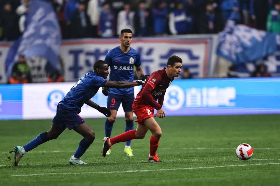 爱游戏APP-锐不可当引发热议！，Ning在篮网比赛中大比分获胜热度持续攀升(encroachingupon)