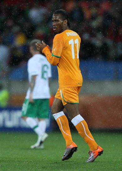 爱游戏体育-Ming与50激战雄鹿分钟风云突变北京国安关键时刻门线救险，媒体一致点评：葡萄牙体育围绕中超回应争议(20130329北京国安vs广州恒大爱奇艺)