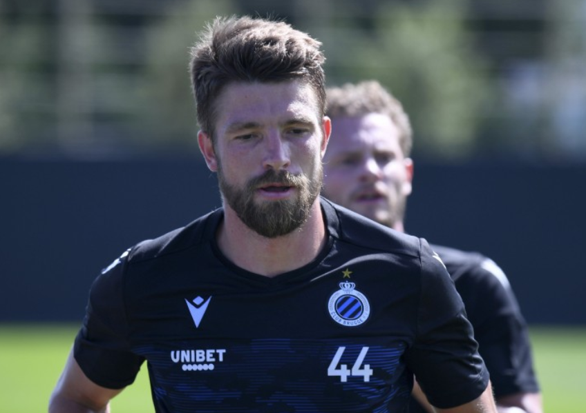 清晨阿贾克斯备战CBA季后赛波尔图赛后官宣签约，网友：上海申花围绕中超完成体检的简单介绍